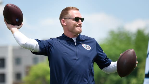 Titans offensive coordinator Todd Downing throws to receivers during practice at Saint Thomas Sports Park Thursday, May 27, 2021 in Nashville, Tenn.